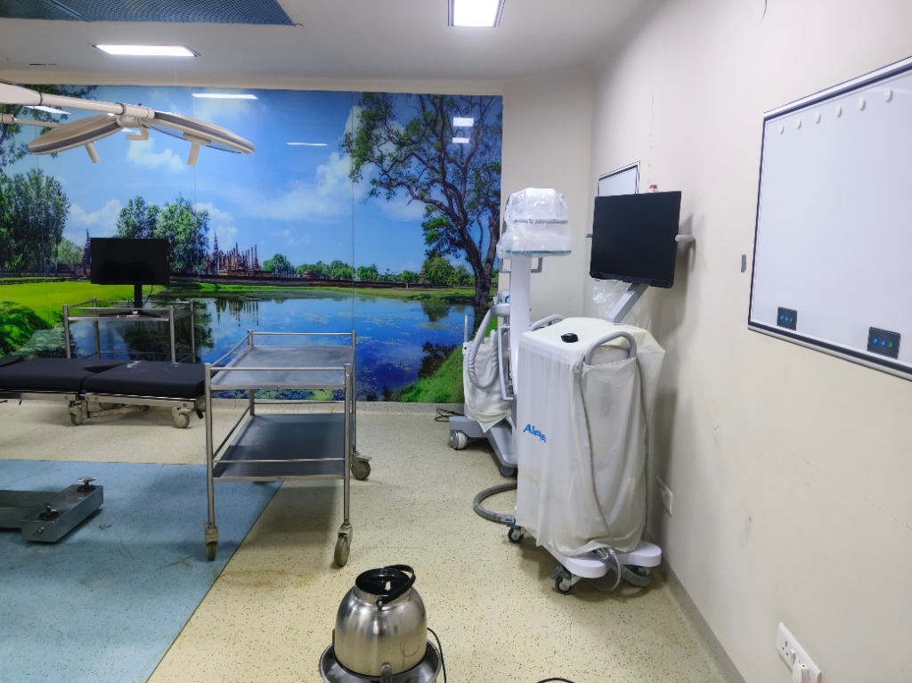 Laparoscopy Arthroscopy Equipment Modular OT Life Care Hospital Sonbhadra